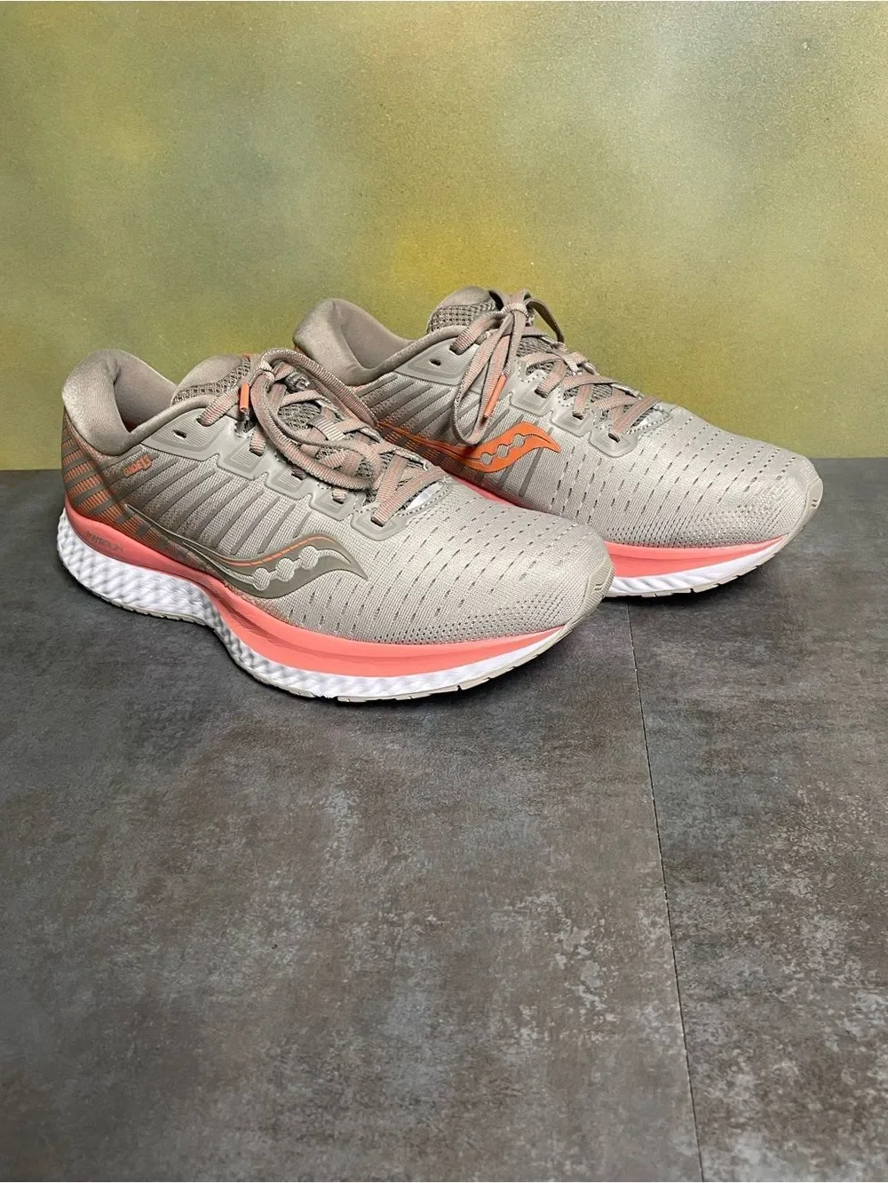 Saucony buy confidence